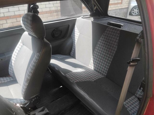 Красный ЗАЗ Нова, объемом двигателя 1.1 л и пробегом 158 тыс. км за 800 $, фото 2 на Automoto.ua