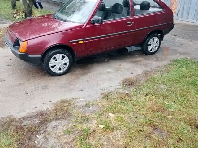 ЗАЗ Нова 2003 в Сумах на Automoto.ua Красный ЗАЗ Нова, объемом двигателя 0 л и пробегом 120 тыс. км за 1250 $, фото 7 на Automoto.ua