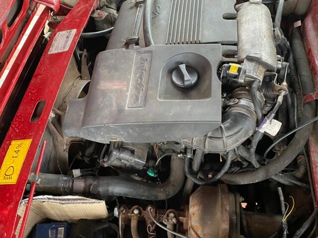 Червоний ЗАЗ Нова, об'ємом двигуна 1.2 л та пробігом 100 тис. км за 600 $, фото 6 на Automoto.ua