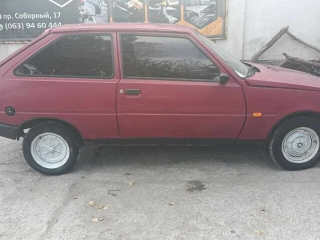 Червоний ЗАЗ Нова, об'ємом двигуна 2.45 л та пробігом 70 тис. км за 400 $, фото 1 на Automoto.ua