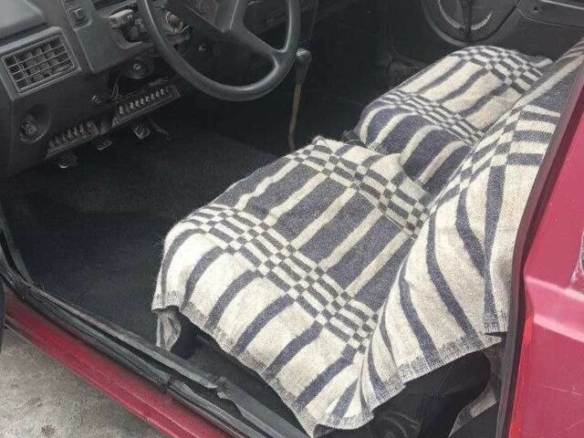 Червоний ЗАЗ Нова, об'ємом двигуна 2.45 л та пробігом 70 тис. км за 400 $, фото 4 на Automoto.ua