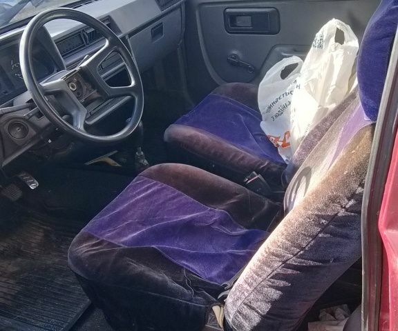 Красный ЗАЗ Нова, объемом двигателя 1.2 л и пробегом 73 тыс. км за 850 $, фото 5 на Automoto.ua