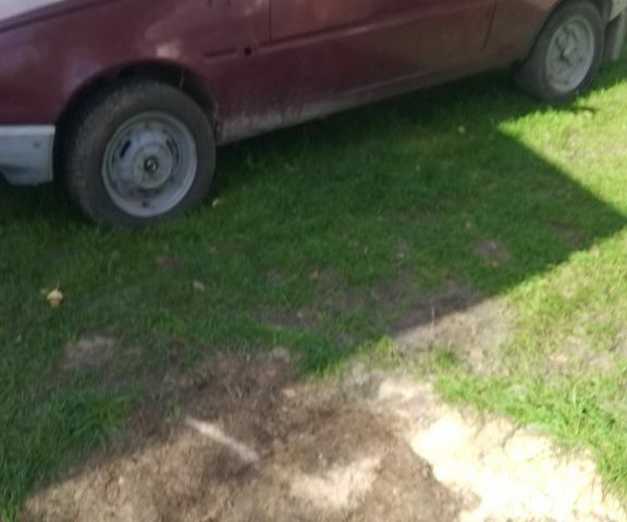 Красный ЗАЗ Нова, объемом двигателя 1.2 л и пробегом 73 тыс. км за 850 $, фото 2 на Automoto.ua