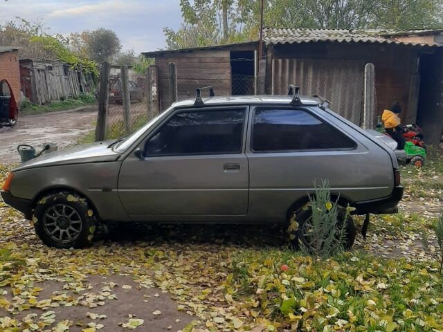 Сірий ЗАЗ Нова, об'ємом двигуна 1 л та пробігом 3 тис. км за 1000 $, фото 2 на Automoto.ua