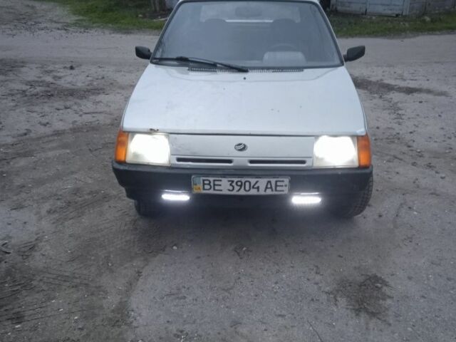 Серый ЗАЗ Нова, объемом двигателя 0 л и пробегом 85 тыс. км за 950 $, фото 4 на Automoto.ua