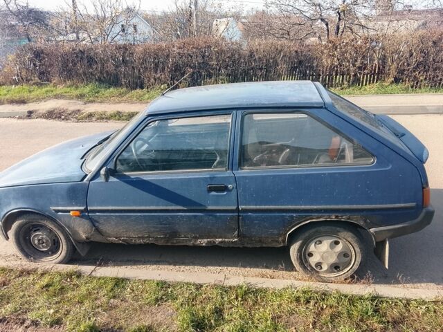 Синій ЗАЗ Нова, об'ємом двигуна 1.2 л та пробігом 100 тис. км за 350 $, фото 2 на Automoto.ua