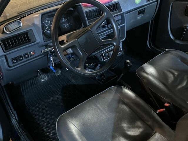 Синий ЗАЗ Нова, объемом двигателя 1.1 л и пробегом 105 тыс. км за 800 $, фото 4 на Automoto.ua