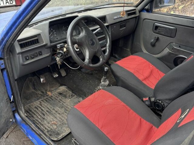 Синий ЗАЗ Нова, объемом двигателя 1.2 л и пробегом 74 тыс. км за 399 $, фото 4 на Automoto.ua