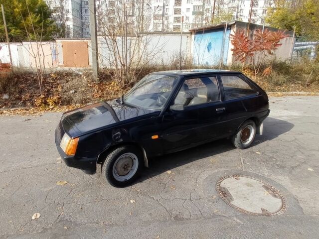 Синий ЗАЗ Нова, объемом двигателя 1.2 л и пробегом 120 тыс. км за 550 $, фото 1 на Automoto.ua