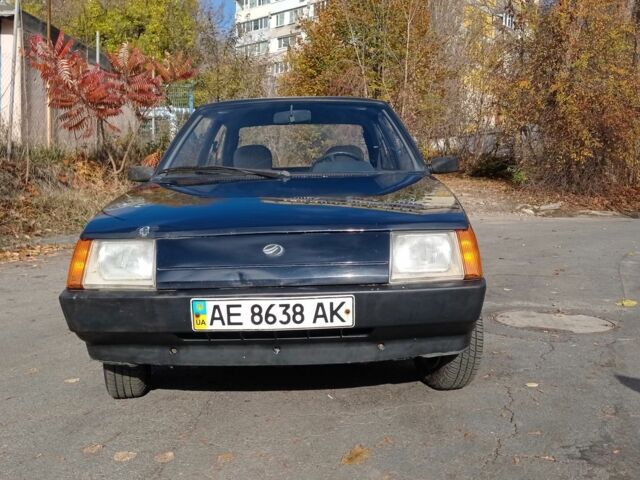 Синий ЗАЗ Нова, объемом двигателя 1.2 л и пробегом 120 тыс. км за 550 $, фото 6 на Automoto.ua