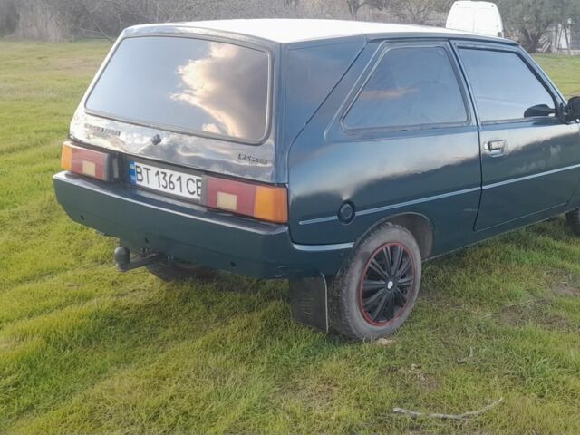 Зеленый ЗАЗ Нова, объемом двигателя 1.2 л и пробегом 10 тыс. км за 750 $, фото 2 на Automoto.ua