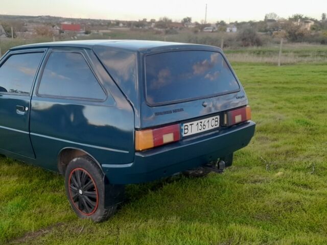 Зеленый ЗАЗ Нова, объемом двигателя 1.2 л и пробегом 10 тыс. км за 750 $, фото 3 на Automoto.ua