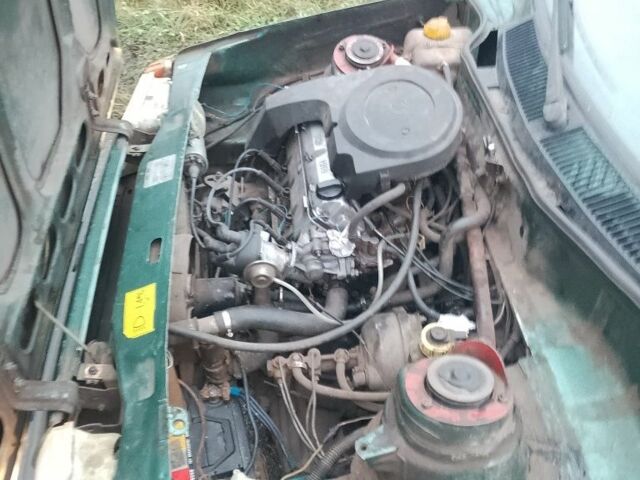 Зеленый ЗАЗ Нова, объемом двигателя 1.2 л и пробегом 122 тыс. км за 850 $, фото 6 на Automoto.ua