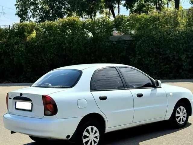 Белый ЗАЗ Сенс, объемом двигателя 1.3 л и пробегом 98 тыс. км за 2000 $, фото 8 на Automoto.ua