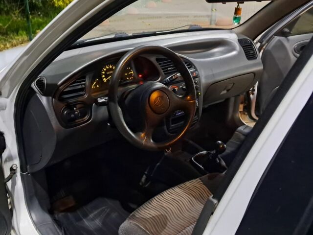 Белый ЗАЗ Сенс, объемом двигателя 1.3 л и пробегом 147 тыс. км за 2800 $, фото 4 на Automoto.ua