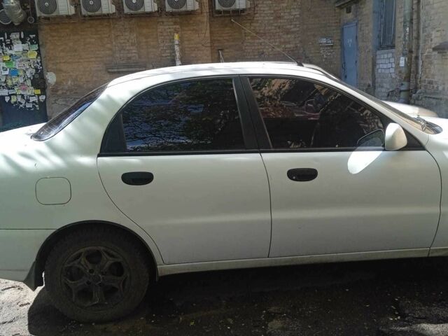 Белый ЗАЗ Сенс, объемом двигателя 1.3 л и пробегом 98 тыс. км за 2000 $, фото 1 на Automoto.ua
