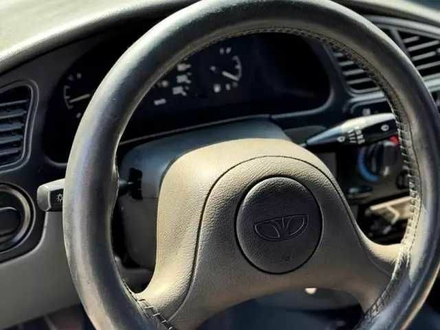 Белый ЗАЗ Сенс, объемом двигателя 1.3 л и пробегом 98 тыс. км за 2000 $, фото 6 на Automoto.ua