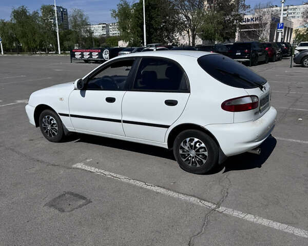 Білий ЗАЗ Sens, об'ємом двигуна 1.3 л та пробігом 57 тис. км за 3000 $, фото 3 на Automoto.ua