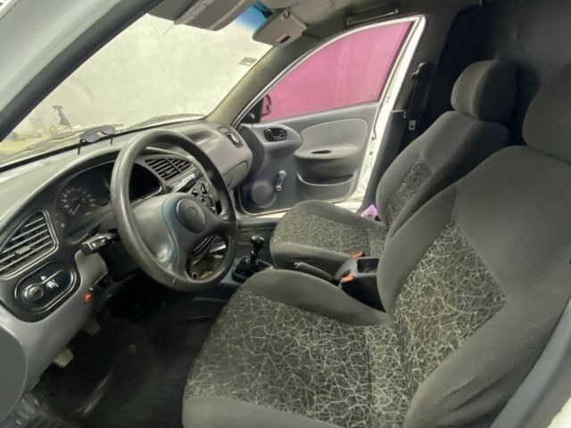 Белый ЗАЗ Сенс, объемом двигателя 1.3 л и пробегом 1000 тыс. км за 1500 $, фото 4 на Automoto.ua