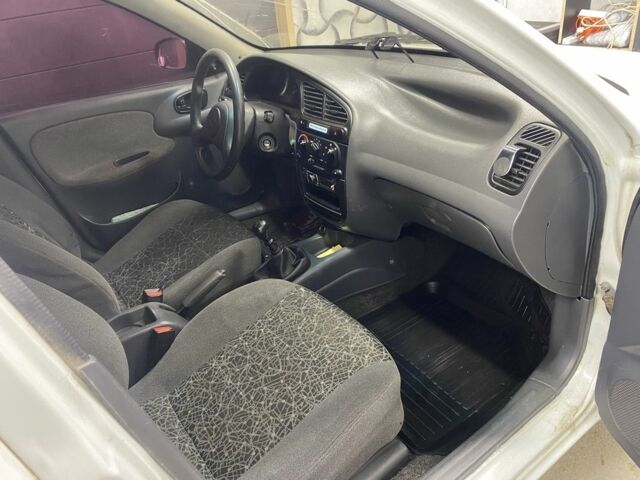 Белый ЗАЗ Сенс, объемом двигателя 1.3 л и пробегом 1000 тыс. км за 1500 $, фото 3 на Automoto.ua