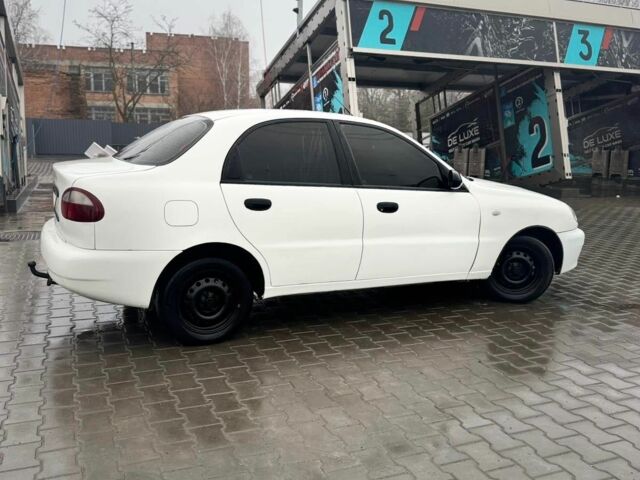 Білий ЗАЗ Sens, об'ємом двигуна 1.3 л та пробігом 290 тис. км за 1500 $, фото 7 на Automoto.ua