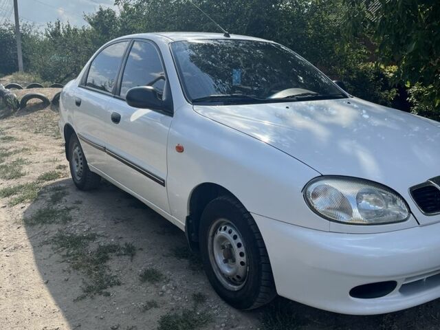 Білий ЗАЗ Sens, об'ємом двигуна 1.3 л та пробігом 53 тис. км за 2300 $, фото 4 на Automoto.ua