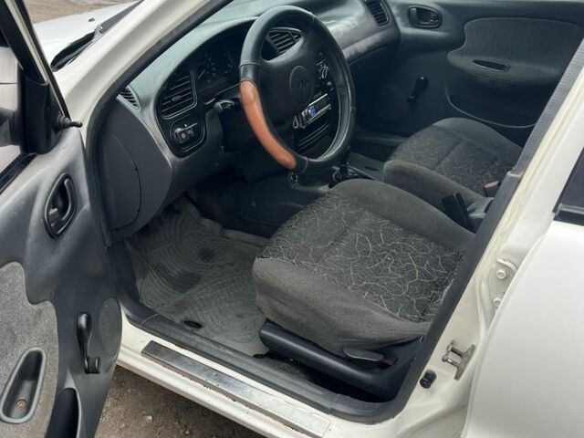 Белый ЗАЗ Сенс, объемом двигателя 1.3 л и пробегом 235 тыс. км за 1250 $, фото 2 на Automoto.ua