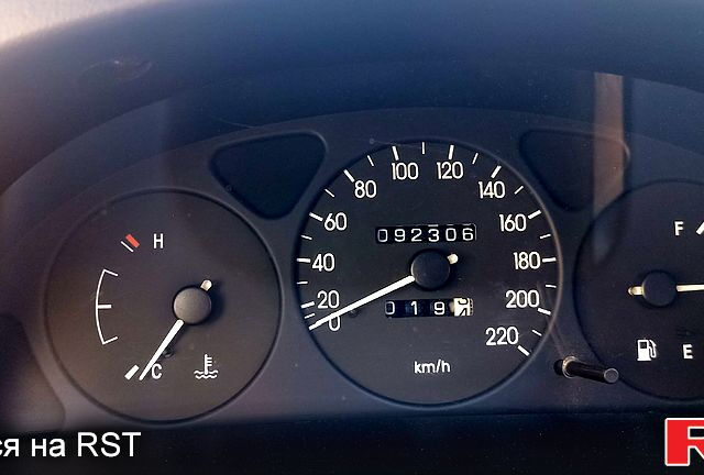 Білий ЗАЗ Sens, об'ємом двигуна 1.3 л та пробігом 92 тис. км за 2500 $, фото 4 на Automoto.ua