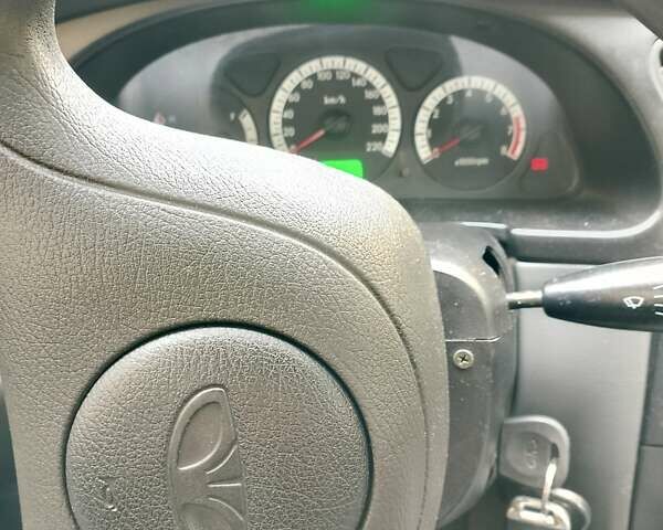 Белый ЗАЗ Сенс, объемом двигателя 1.3 л и пробегом 89 тыс. км за 1699 $, фото 8 на Automoto.ua