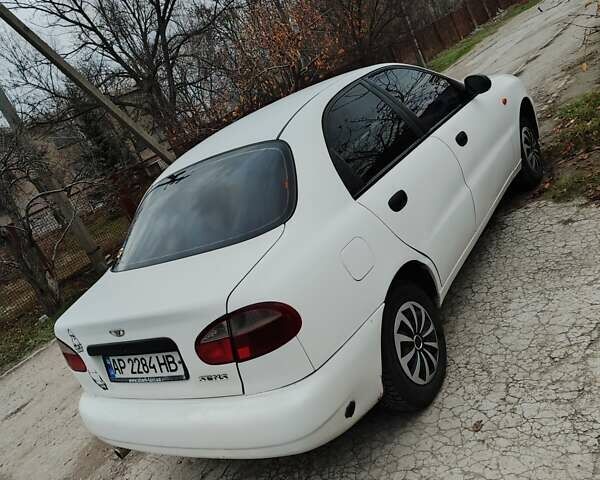 Белый ЗАЗ Сенс, объемом двигателя 1.3 л и пробегом 187 тыс. км за 1699 $, фото 4 на Automoto.ua