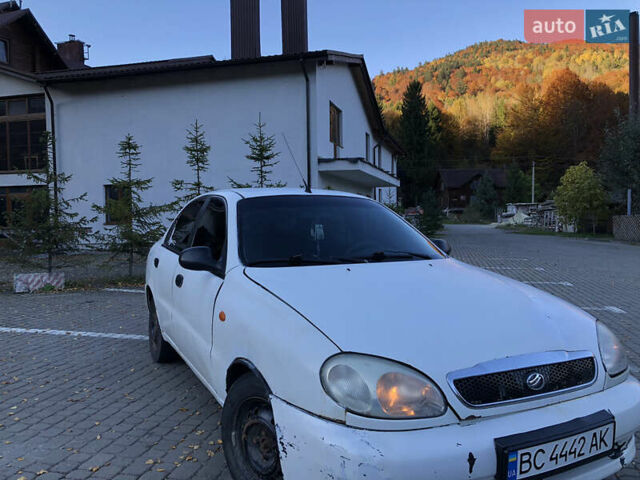 Белый ЗАЗ Сенс, объемом двигателя 1.3 л и пробегом 300 тыс. км за 2000 $, фото 9 на Automoto.ua