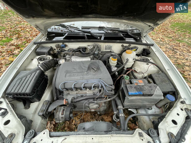 Белый ЗАЗ Сенс, объемом двигателя 1.3 л и пробегом 160 тыс. км за 2000 $, фото 9 на Automoto.ua