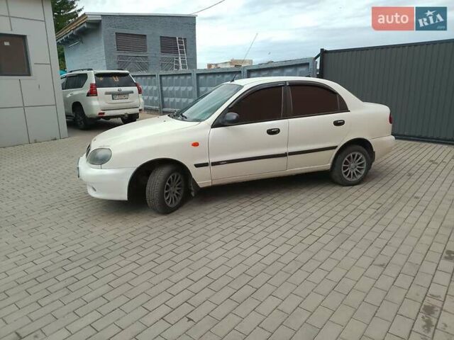Белый ЗАЗ Сенс, объемом двигателя 1.3 л и пробегом 238 тыс. км за 2200 $, фото 2 на Automoto.ua
