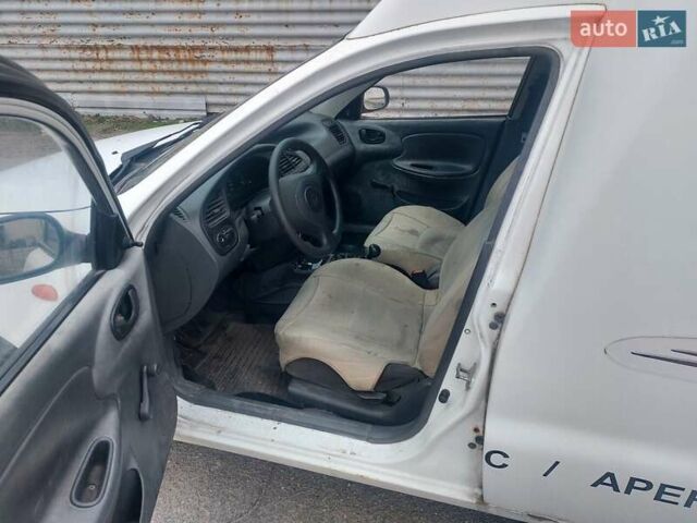 Белый ЗАЗ Сенс, объемом двигателя 1.39 л и пробегом 274 тыс. км за 1100 $, фото 5 на Automoto.ua