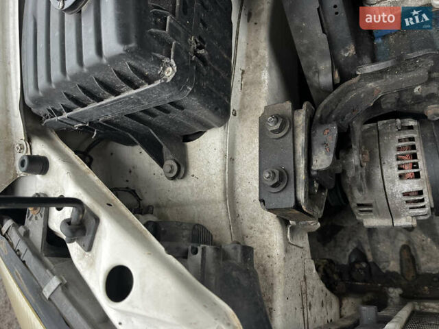 Белый ЗАЗ Сенс, объемом двигателя 1.3 л и пробегом 145 тыс. км за 1600 $, фото 23 на Automoto.ua