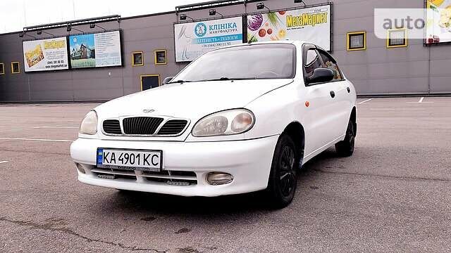 Білий ЗАЗ Sens, об'ємом двигуна 1.4 л та пробігом 300 тис. км за 2000 $, фото 3 на Automoto.ua