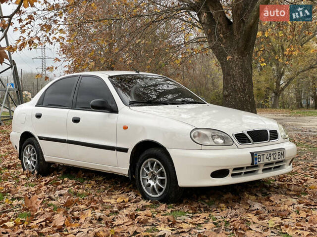 Белый ЗАЗ Сенс, объемом двигателя 1.3 л и пробегом 160 тыс. км за 2000 $, фото 4 на Automoto.ua