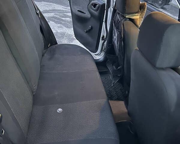 Білий ЗАЗ Sens, об'ємом двигуна 1.3 л та пробігом 168 тис. км за 1480 $, фото 9 на Automoto.ua