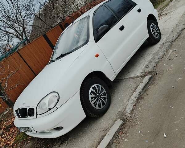 Белый ЗАЗ Сенс, объемом двигателя 1.3 л и пробегом 187 тыс. км за 1699 $, фото 2 на Automoto.ua