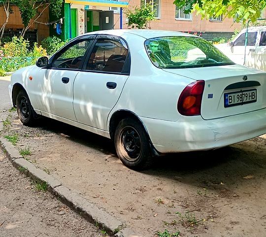 Белый ЗАЗ Сенс, объемом двигателя 1.3 л и пробегом 257 тыс. км за 1560 $, фото 1 на Automoto.ua