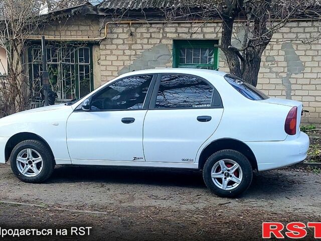 Белый ЗАЗ Сенс, объемом двигателя 1.3 л и пробегом 218 тыс. км за 2300 $, фото 6 на Automoto.ua