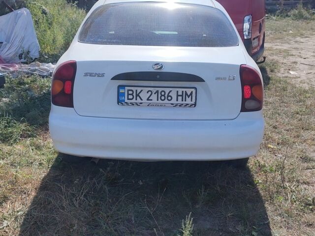 Білий ЗАЗ Sens, об'ємом двигуна 1.3 л та пробігом 15 тис. км за 1800 $, фото 2 на Automoto.ua