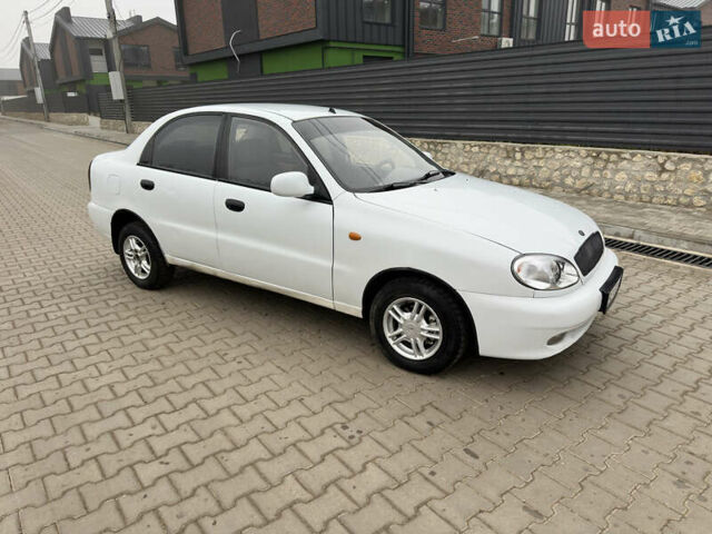 Белый ЗАЗ Сенс, объемом двигателя 1.3 л и пробегом 243 тыс. км за 1350 $, фото 5 на Automoto.ua