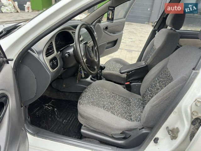 Білий ЗАЗ Sens, об'ємом двигуна 1.3 л та пробігом 243 тис. км за 1250 $, фото 18 на Automoto.ua