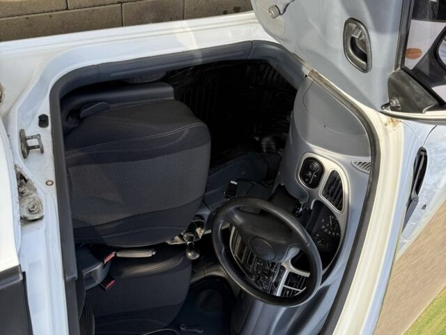 Белый ЗАЗ Сенс, объемом двигателя 1.3 л и пробегом 134 тыс. км за 2100 $, фото 7 на Automoto.ua