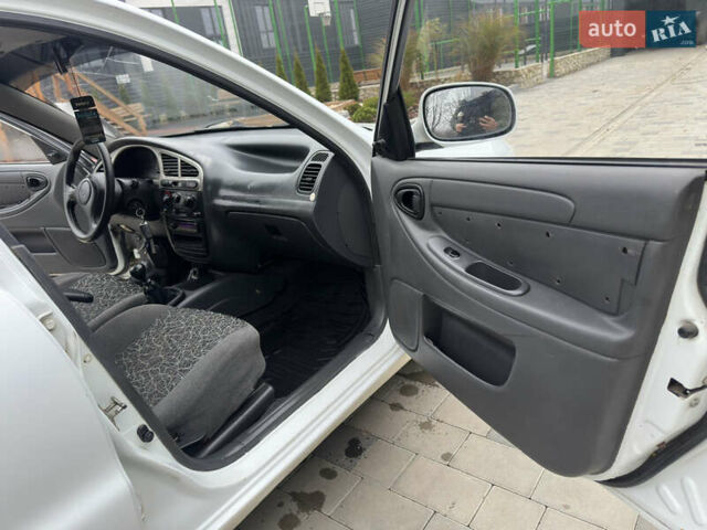 Белый ЗАЗ Сенс, объемом двигателя 1.3 л и пробегом 243 тыс. км за 1350 $, фото 4 на Automoto.ua