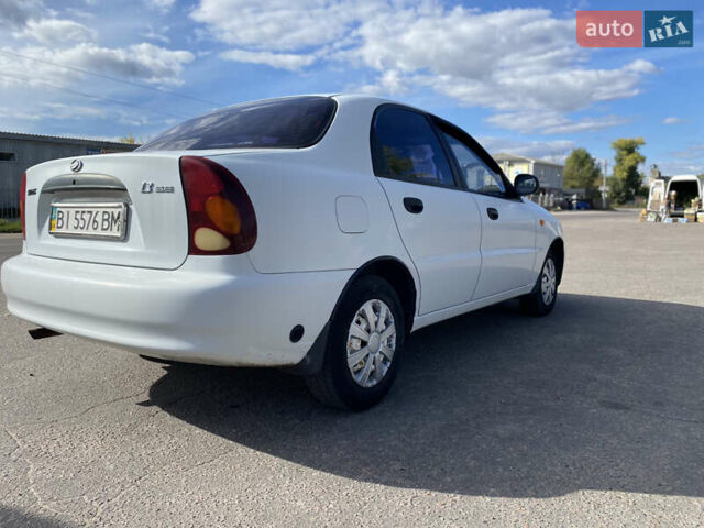 Білий ЗАЗ Sens, об'ємом двигуна 1.3 л та пробігом 170 тис. км за 2450 $, фото 5 на Automoto.ua