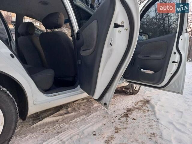 Белый ЗАЗ Сенс, объемом двигателя 1.3 л и пробегом 166 тыс. км за 2500 $, фото 3 на Automoto.ua