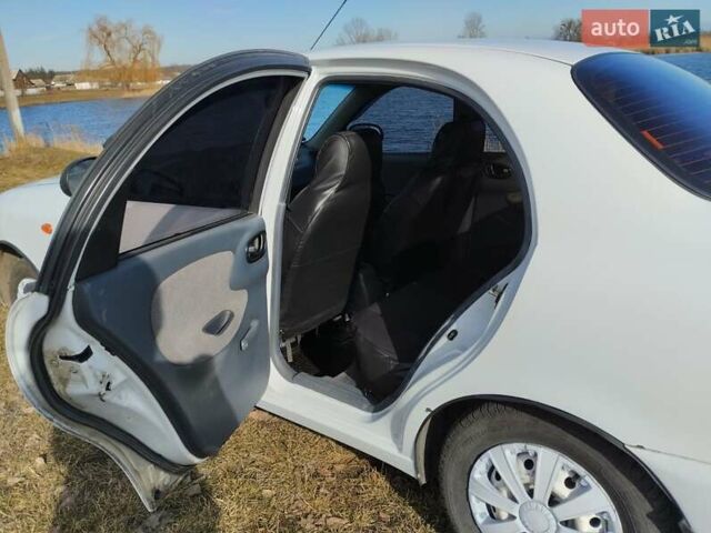 Белый ЗАЗ Сенс, объемом двигателя 1.3 л и пробегом 185 тыс. км за 3000 $, фото 6 на Automoto.ua