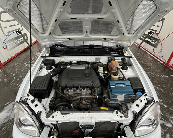 Білий ЗАЗ Sens, об'ємом двигуна 1.3 л та пробігом 125 тис. км за 2600 $, фото 9 на Automoto.ua